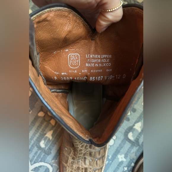 Dan Post Men's Tan Alligator w/ Lignt Brown Shaft Sq Toe DP2867 size 10.5 - Picture 4 of 6